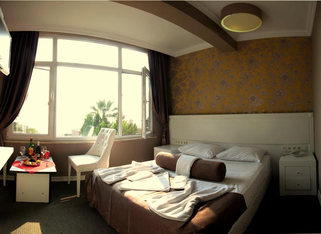 Blue Marine Hotel Sekerpinari 部屋 写真